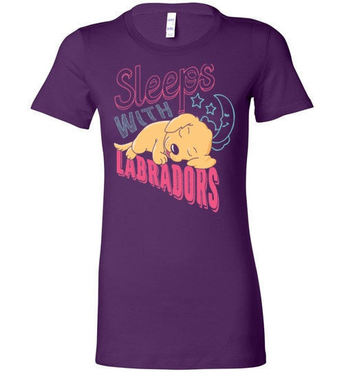 SLEEPS WITH LABRADORS