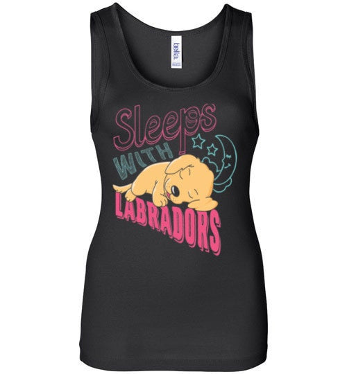 SLEEPS WITH LABRADORS